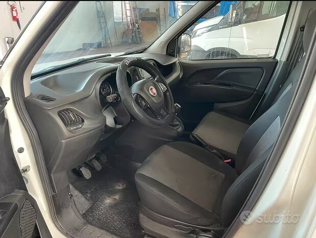 
								Fiat doblo 120 multijet euro 6b full									