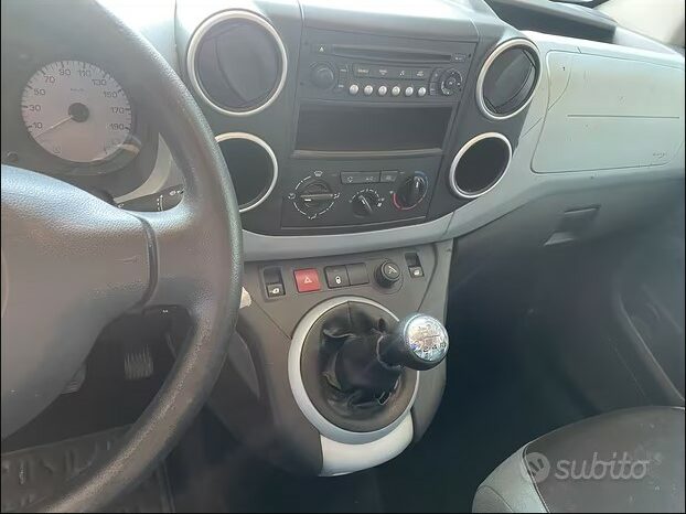
								Citroen berlingo 5 posti full									