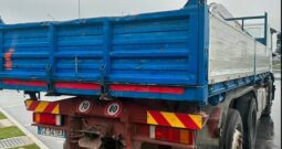 Iveco 3 assi ribaltabile con gru