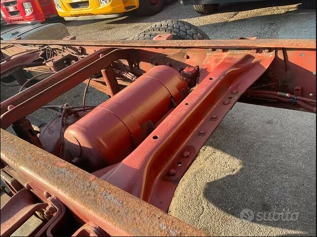 
								Iveco euro cargo 150 E 24 full									