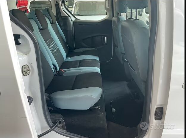 
								Citroen berlingo 5 posti full									