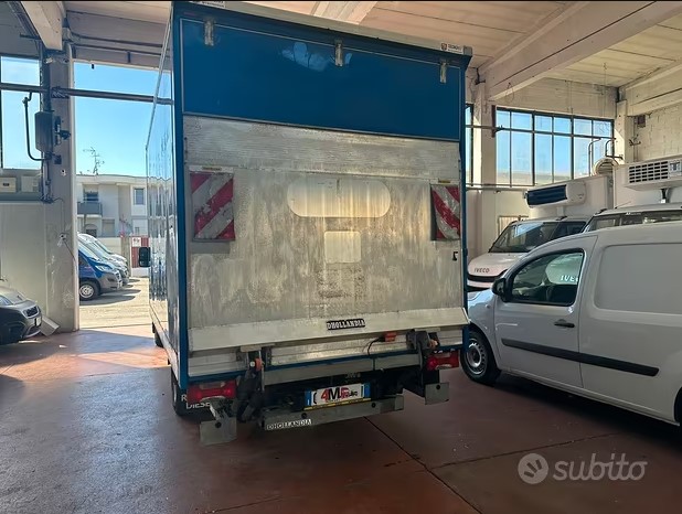 Iveco daily 35-160 con sponda